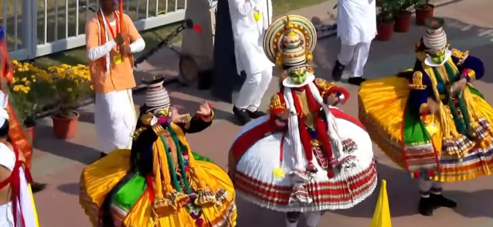 MM Keeravani Composes Music for 'Vandemataram' Performed by 2,500 Artists in Delhi