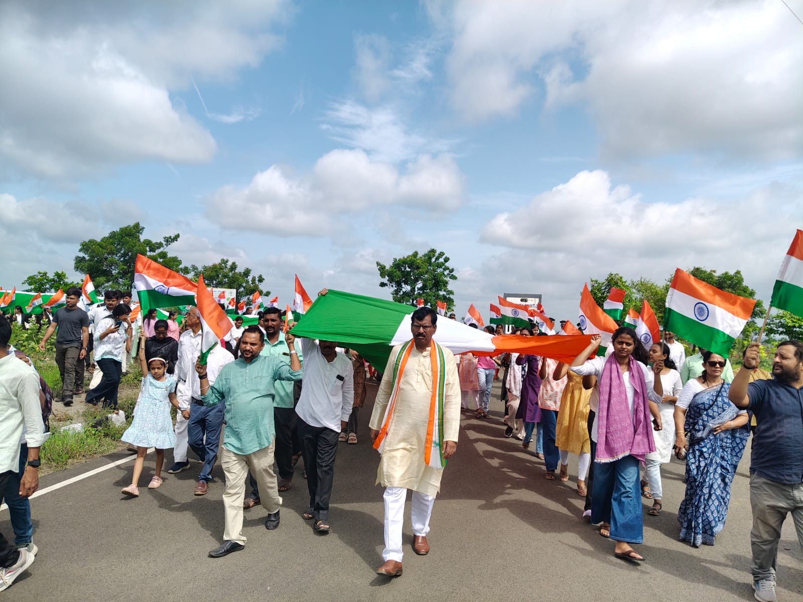 ప్రొఫెసర్ బట్టు సత్యనారాయణ గారు గౌరవనీయ ఉపకులపతి, సెంట్రల్ యూనివర్సిటీ ఆఫ్ కర్ణాటక