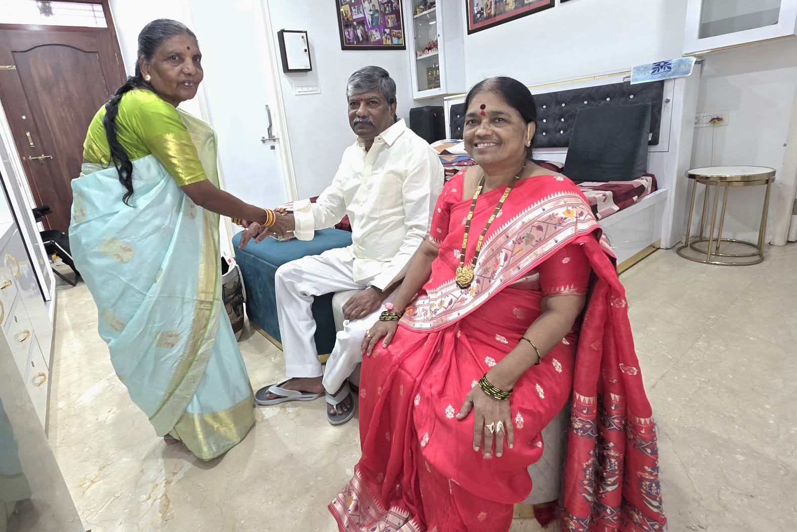 పద్మారావు గౌడ్ నివాసంలో సందడిగా రాఖీ పండుగ