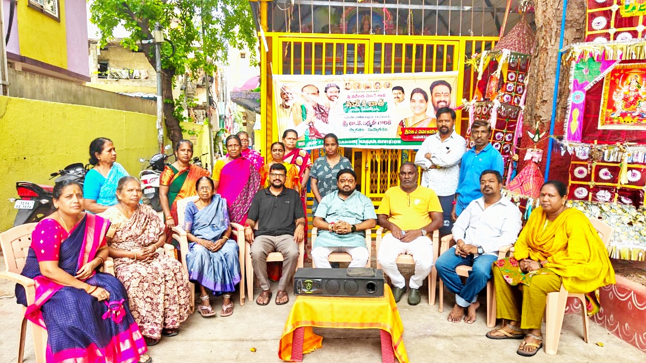 "వ్యసనం ఒక వ్యక్తినే కాదు, మొత్తం కుటుంబాన్ని, సమాజాన్ని నాశనం చేస్తుంది.