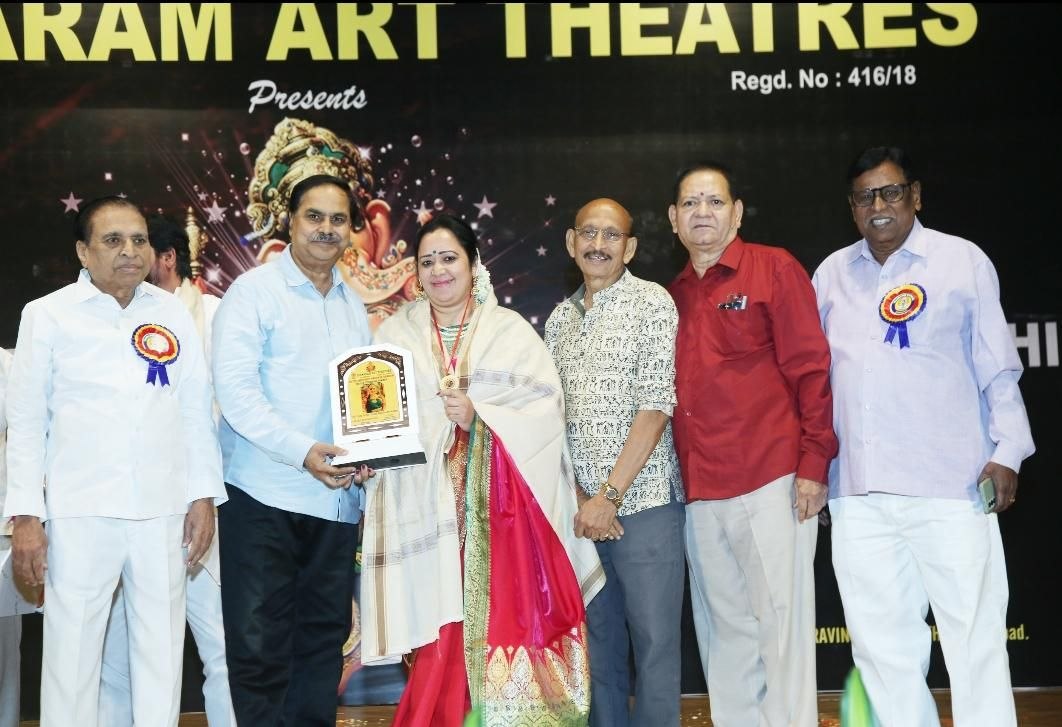 Raga Ranjani receives Natya Tapasvi Award
