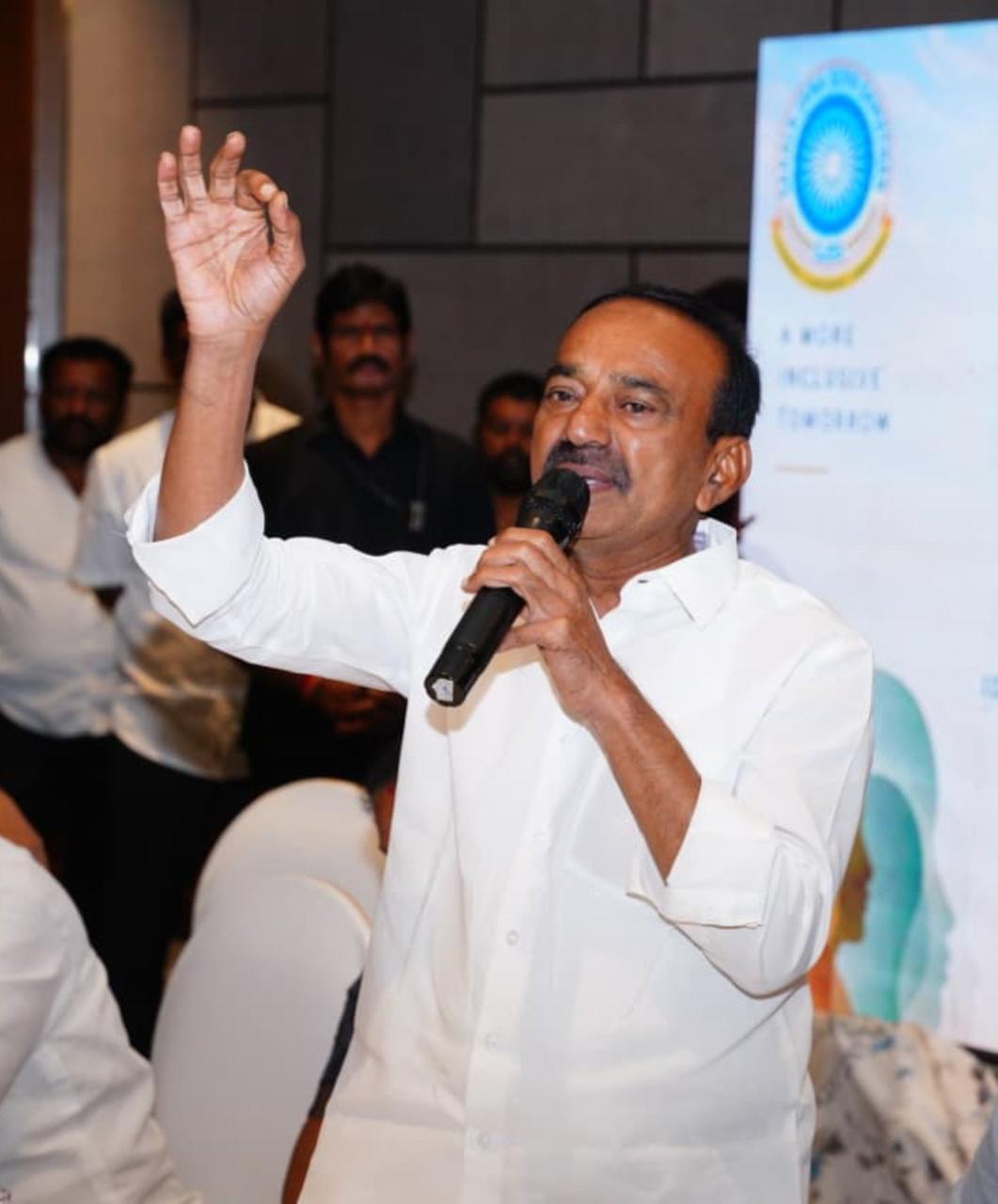 కాంగ్రెస్, బీఆర్ఎస్ కుమ్మక్కయ్యారు ఎంపీ ఈటెల రాజేందర్