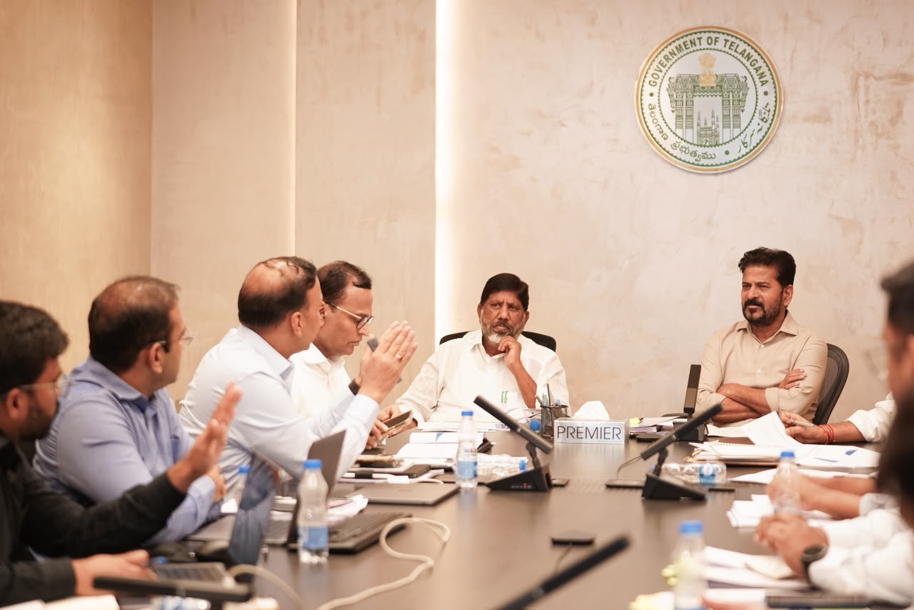 దసరాలోపు యాదాద్రి థర్మల్ విద్యుత్ కేంద్రం పూర్తి చేయాలి -సీఎం రేవంత్ రెడ్డి