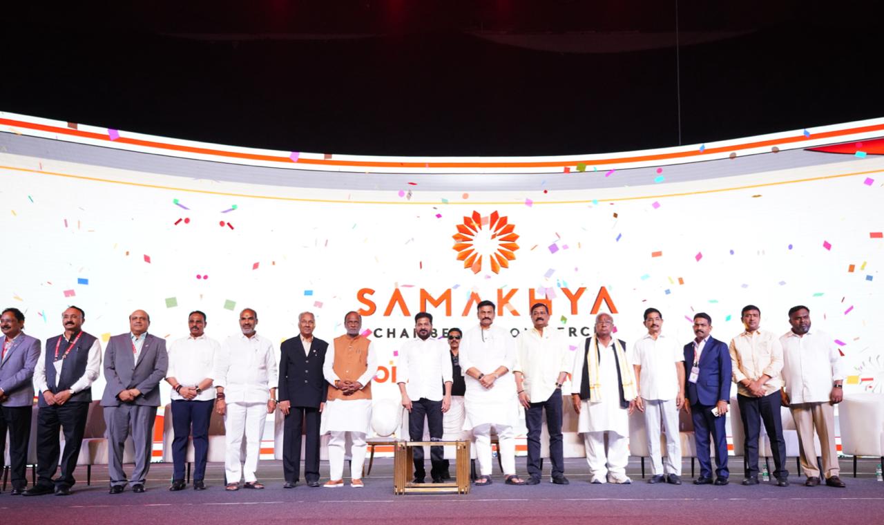 తెలంగాణను ట్రిలియన్ డాలర్ల ఆర్థిక వ్యవస్థగా తీర్చిదిద్దడమే లక్ష్యం: సీఎం రేవంత్ రెడ్డి యువత, మహిళా పారిశ్రామికవేత్తలను ప్రోత్సహించాలి.. పెట్టుబడులకు ప్రభుత్వ భరోసా: ముఖ్యమంత్రి