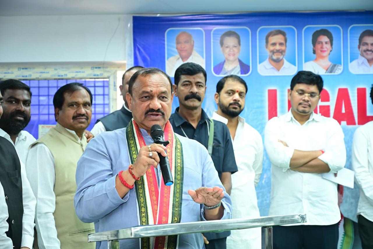 న్యాయవాదుల సమస్యల పరిష్కారానికి ప్రత్యేక చొరవ నవంబర్లో సీఎం రేవంత్రెడ్డితో సమావేశం: టీపీసీసీ చీఫ్ మహేశ్ కుమార్ గౌడ్