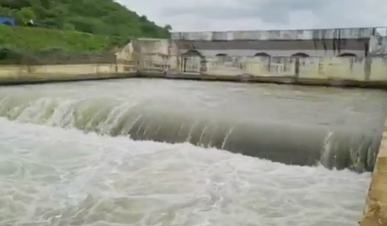 కల్వకుర్తి ఎత్తిపోతల పంపుల ప్రారంభం